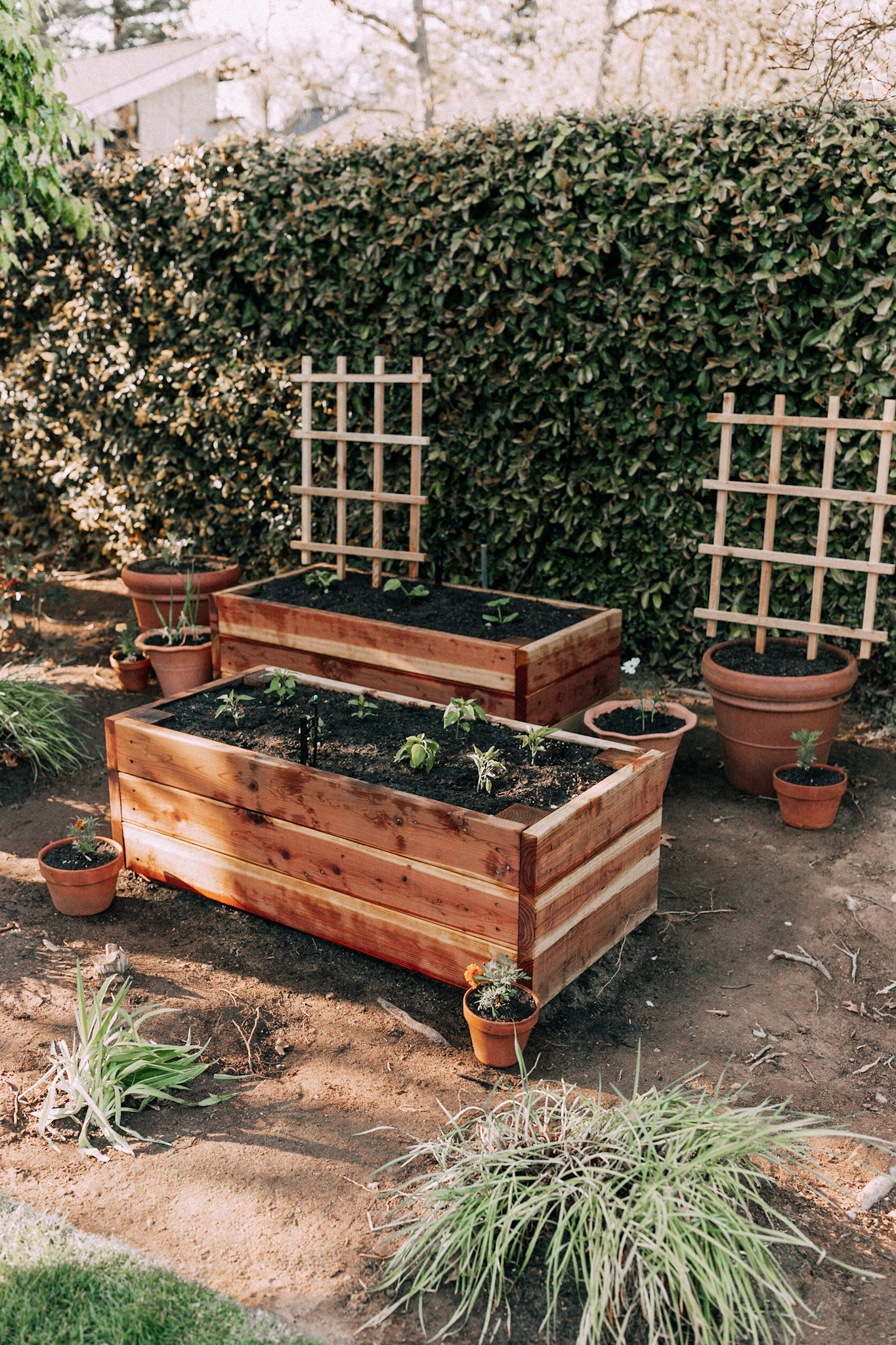 EASY DIY GARDEN BOX – This Rustic Soul